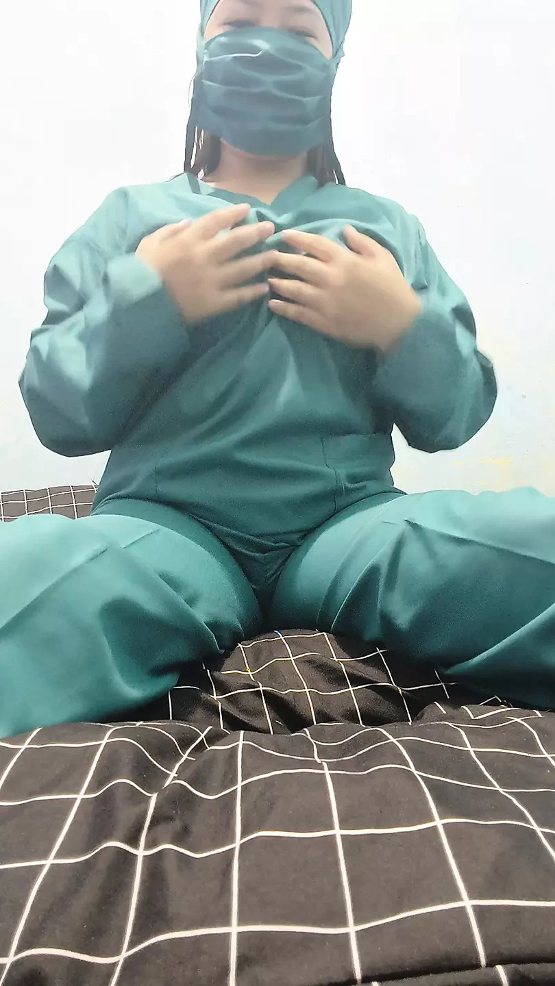 Viral of a lonely young nurse