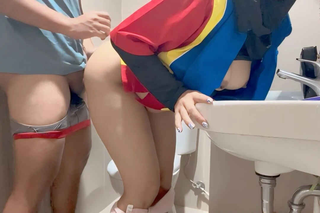 Blue Shop Employee Asks to Be Promoted to Superior