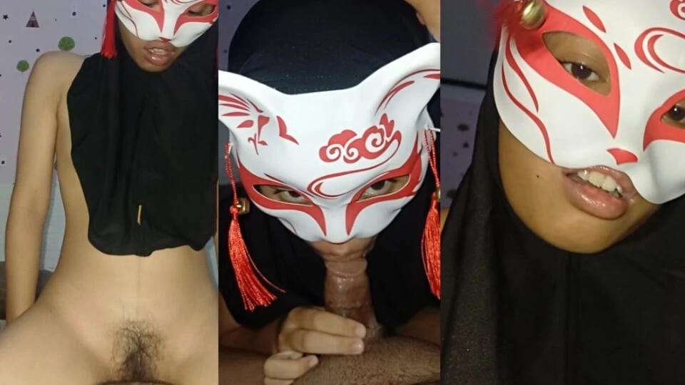 The Charm of the Hijab Girl